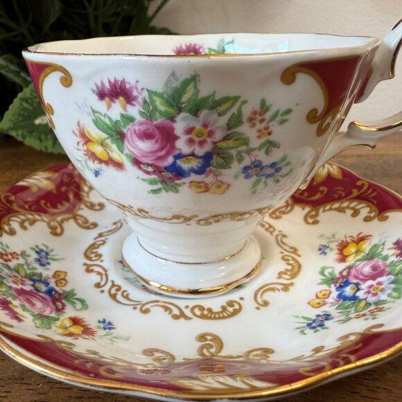 Royal Albert Canterbury Malvern Cup Saucer Pink Cabbage Rose Burgundy‎ Floral - Picture 5 of 7